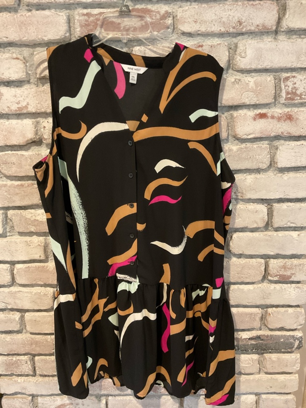 Pre-Owned Nine West Black Dress with Pink, Mustard and Cream Abstract Print. XXL